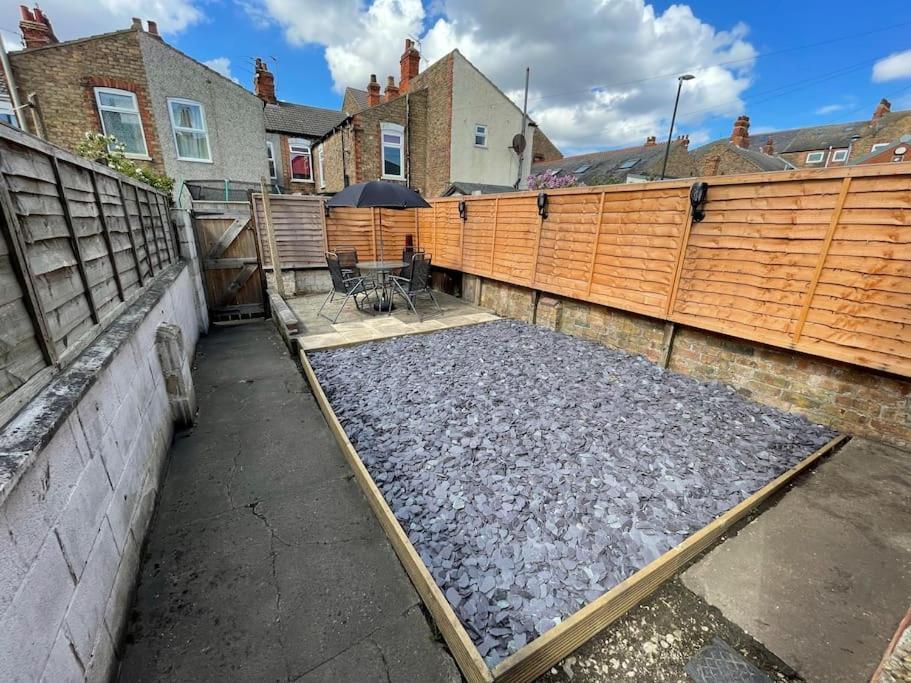 Lovely Seaside House In Cleethorpes - Sleeps 6 Экстерьер фото